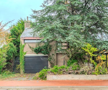 Te renoveren villa te Oostende