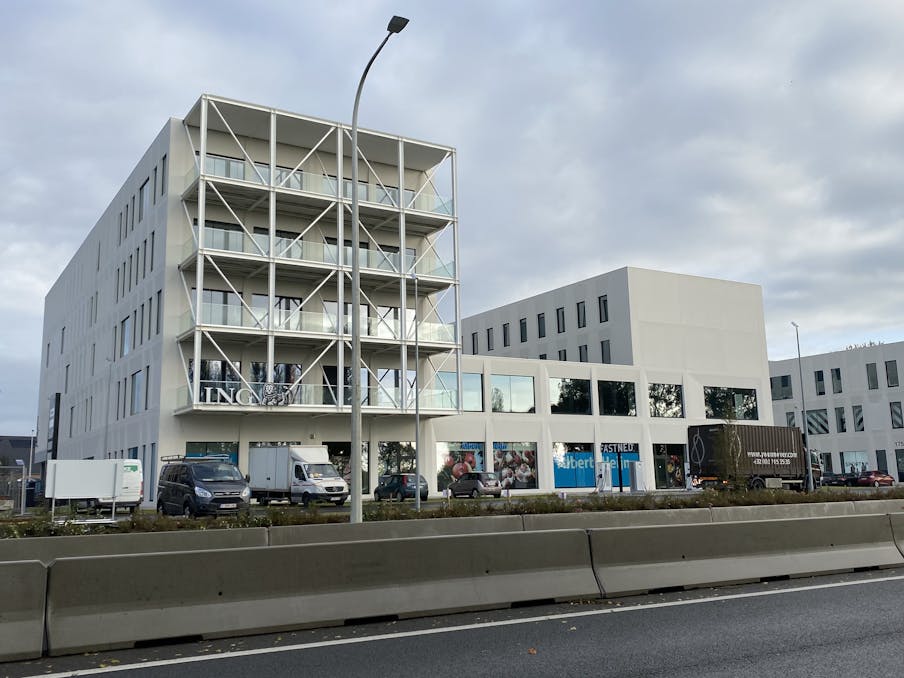 Nieuwbouw kantoor ca. 528m² in R. Plaza Roeselare
