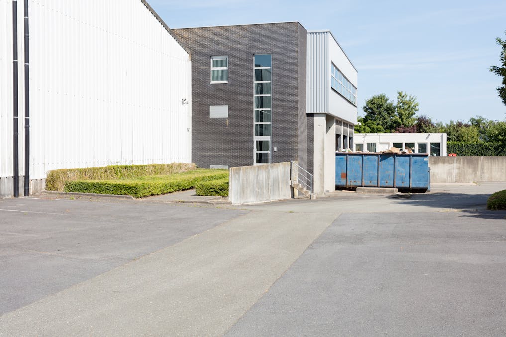 Gemeubeld kantoor (ca. 140 m²) te huur in Aalter