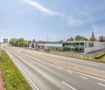 Commerciële bedrijfssite te koop langs de Ring te Roeselare