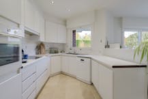 Alleenstaand huis met 4 kamers op mooie ligging te Waregem