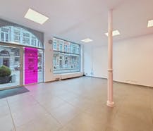 Lichtrijk handelspand (58 m²) te huur in centrum Gent