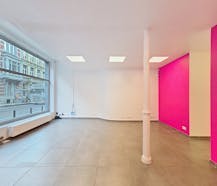 Lichtrijk handelspand (58 m²) te huur in centrum Gent