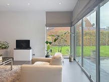 Spacious house with sunny garden in Staden.