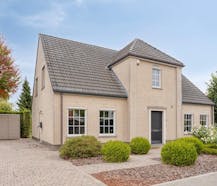 Villa for sale in Vilvoorde with private road and beautiful residential volumes