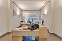 Kantoor met woonst te koop in centrum Izegem