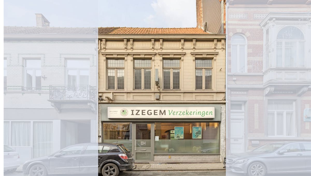 Kantoor met woonst te koop in centrum Izegem