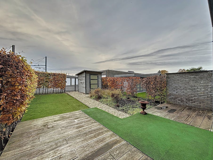 Gelijkvloers appartement met 2 slaapkamers en garagebox!