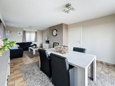 Ruim woonhuis met grote tuin en garage nabij centrum Kessenich