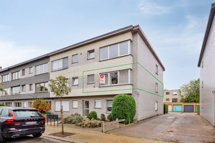 Appartement te koop Hoevenen