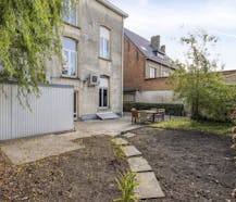 Mooie herenwoning in Schellebelle te koop met tuin en garage