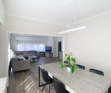 Ruim appartement te huur met 2 slaapkamers te Sint-Andries
