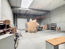 Nieuwbouw loods ca. 209m² ter beschikking gesteld in Roeselare