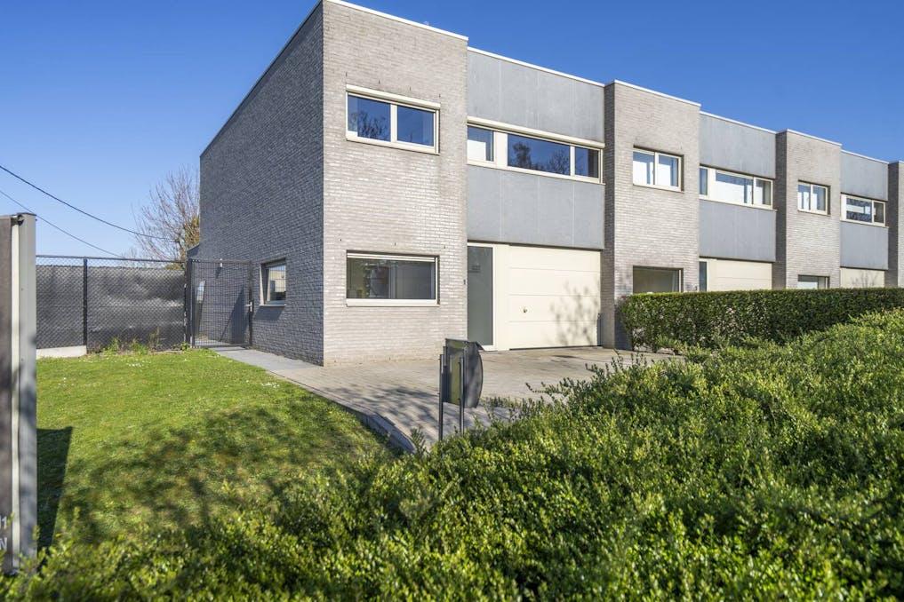 Instapklare gezinswoning met 4 slaapkamers op Hoog Kortrijk