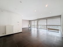 Ruim appartement met 3 terrassen te huur in Deerlijk