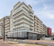 Horecazaak te huur op toplocatie op Van Bunnenplein, Knokke