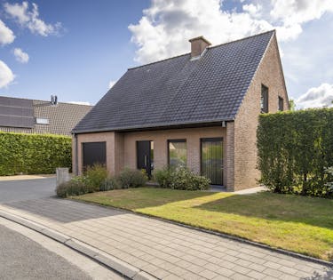 Instapklare villa in de rustige Keibeekstraat te Zwevegem