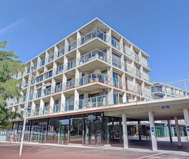 Appartement te huur met gigantisch terras in Waregem !
