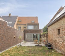 Instapklaar huis te koop in centrum Sint-Andries