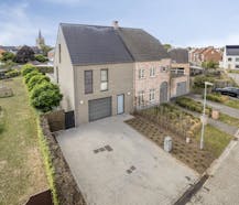 Rustig gelegen huis te koop nabij het centrum van Lichtaart