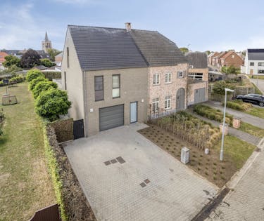 Rustig gelegen huis te koop nabij het centrum van Lichtaart