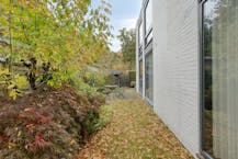 Vrijstaand huis langs de Zilversparrenstraat te Sint-Kruis (Brugge)