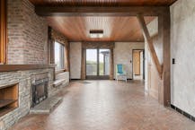 Halfopen bebouwing met 4 slaapkamers en garage in Langemark