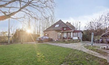 Driegevelwoning te koop in Dworp