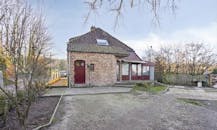 Driegevelwoning te koop in Dworp