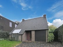 Huis met prachtige tuin te huur in Sint-Amandsberg