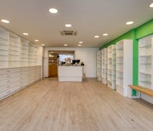 Opbrengsteigendom in centrum Assebroek