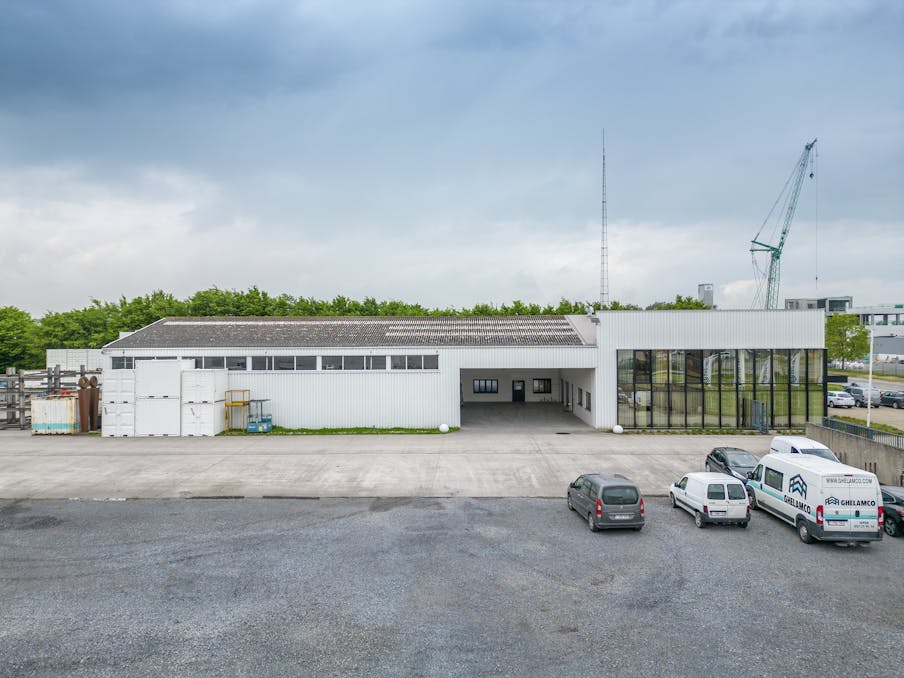 Bâtiment industriel à vendre à Ypres