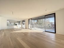 Penthouse neuf de ± 180 m² + terrasse de ± 36 m², 3 ch + poss. pk