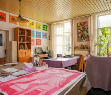 Te renoveren statige hoekwoning in Brugge te koop