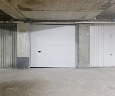 Garagebox te koop in centrum Wilrijk