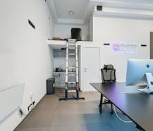 Handelspand van ca. 50 m² te huur in centrum Kortrijk