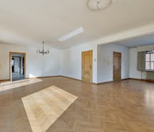 Te renoveren huis met 4/5 slaapkamers in Ruddervoorde