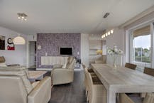 Appartement met 3 slaapkamers en garage vlakbij zee in Sint-Idesbald