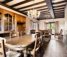 Charmante woning op ruim perceel te Heffen