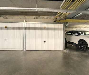 Ruime garage te huur in Koksijde