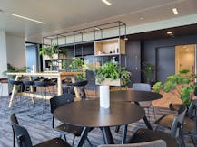 Kantoor (155 m²) te huur nabij The Loop te Gent