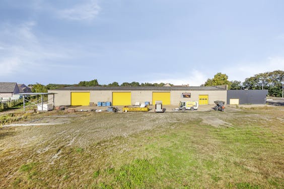 Huis met magazijn te koop Adegem