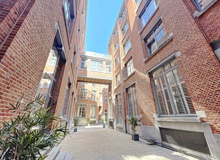 Loft de caractère de 2 à 3 chambres à Bruxelles près de la Place Sainte-Catherine