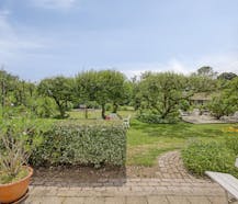 Architecturale parel op riant perceel te koop in Koolskamp