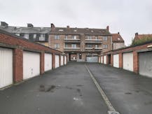 Garage te koop in Ieper op de Brugseweg