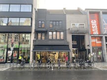 Prachtig instapklaar handelspand op topligging