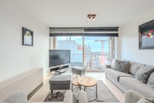 Lichtrijk duplex appartement met twee slaapkamers en groot terras!