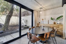 Modern studentenhuis met 9 kamers te koop in Mechelen