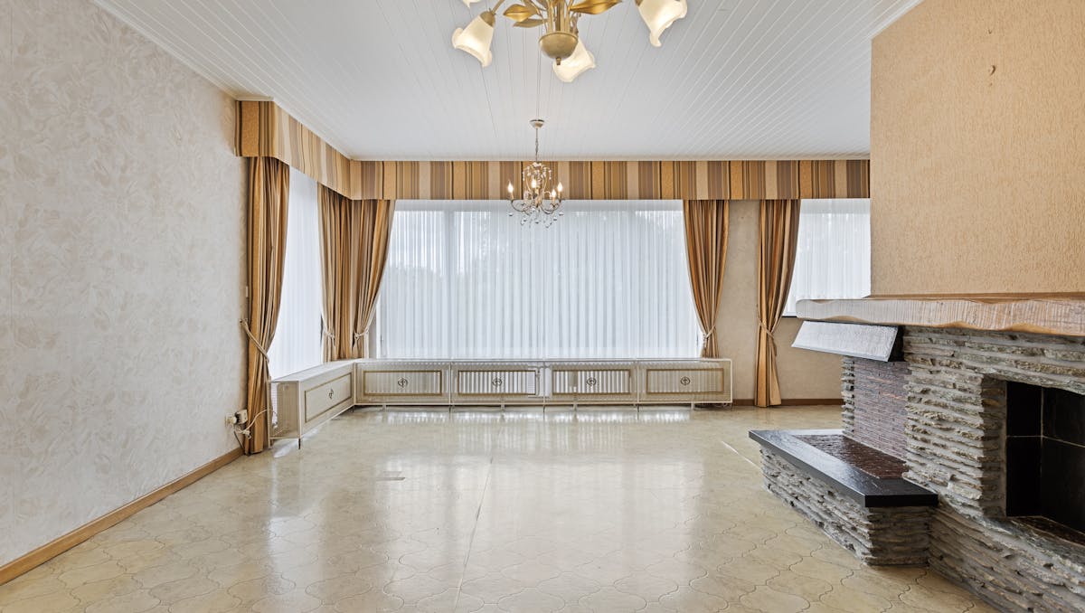 Hoekappartement te koop met 2 slaapkamers, terras en garage