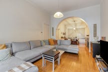 Zeer ruime centraal gelegen gezinswoning in Sint-Niklaas